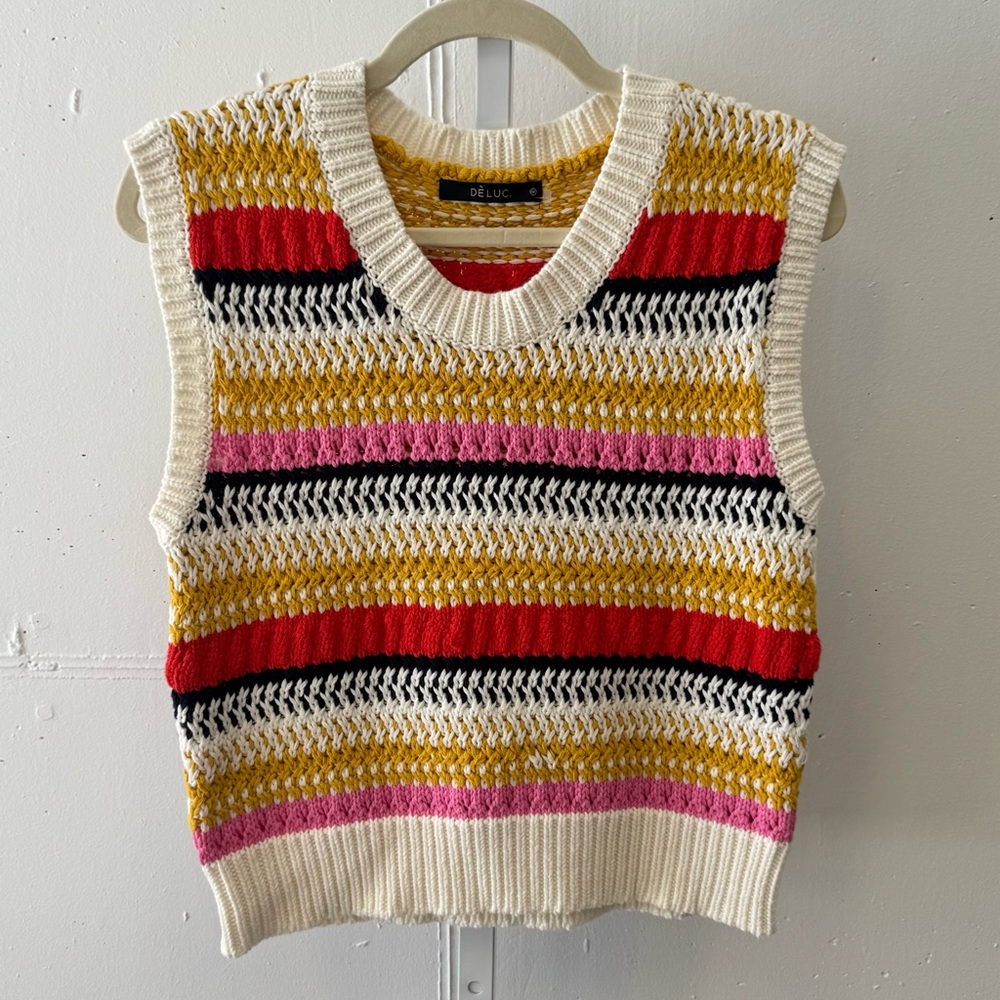 Boutique Deluc Multicolor Striped Knit Top Tank Sweater‎ White Red Medium